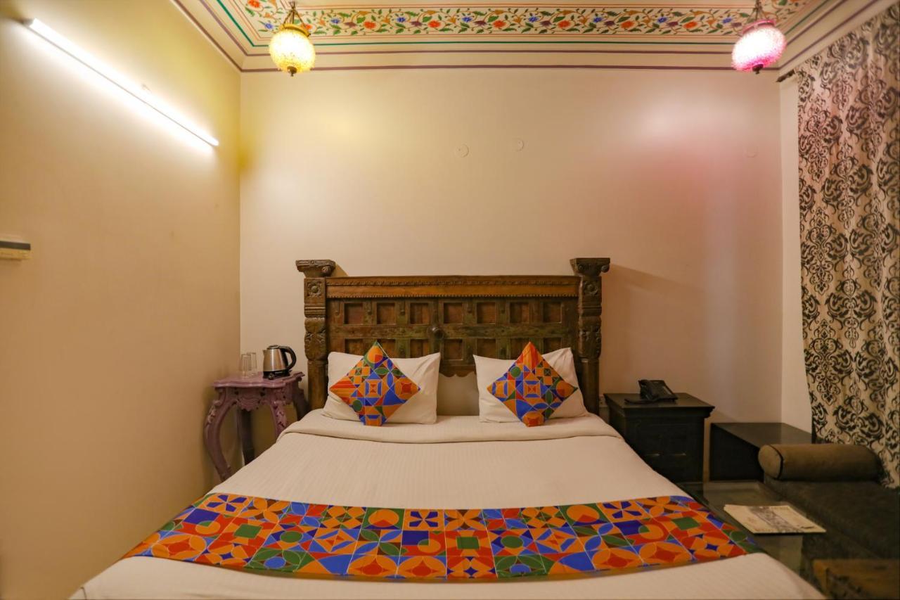 Hotel Pinky Villa - Paharganj New Delhi Railway Station מראה חיצוני תמונה